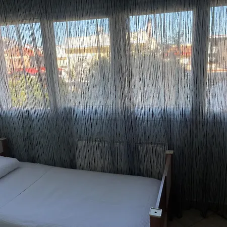 Mema Apartment Néa Péramos Exteriér fotografie