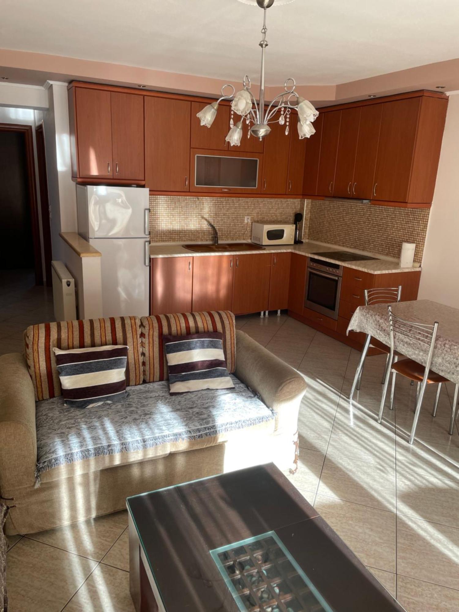 Mema Apartment Néa Péramos